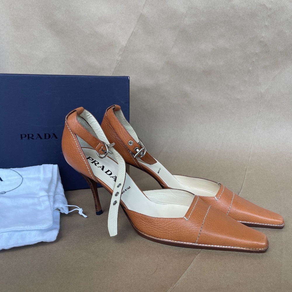 Prada Vacchetta Maine Cognac Pebble Leather D'Orsay Pump